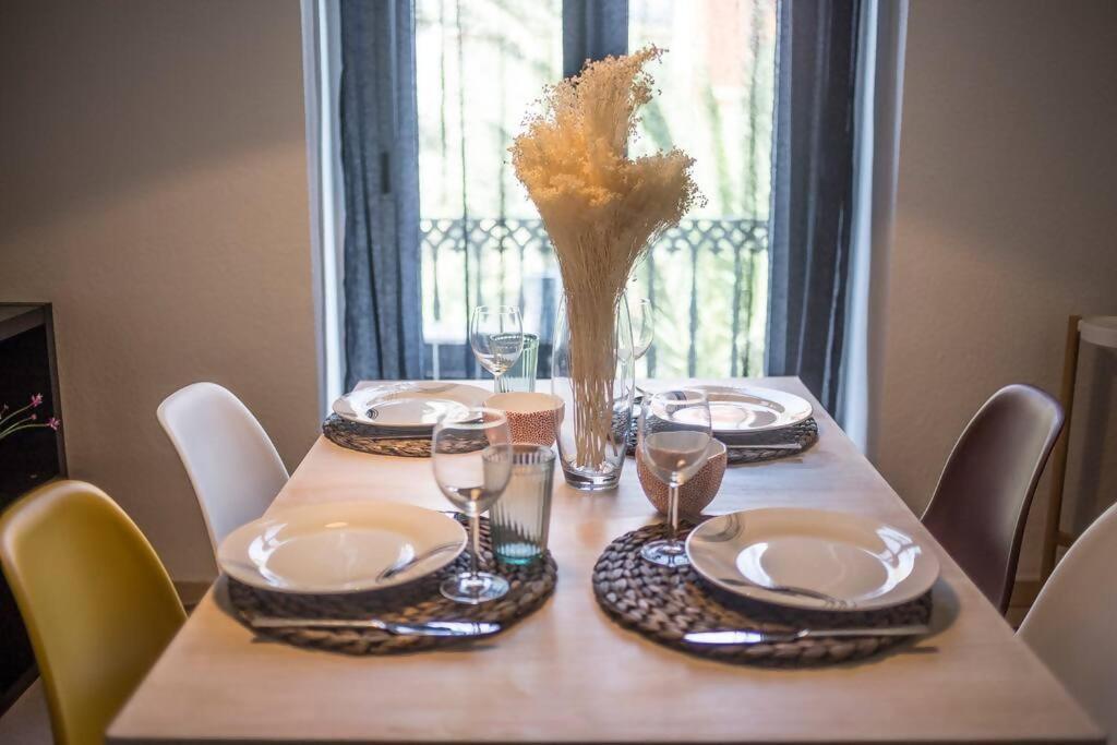 Tranquilo Y Acogedor En El Centro De La Ciudad Apartment Валенсия Екстериор снимка